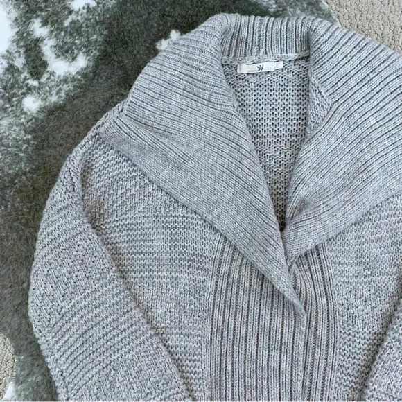 Prana Sukie Sweater - Picture 2 of 10